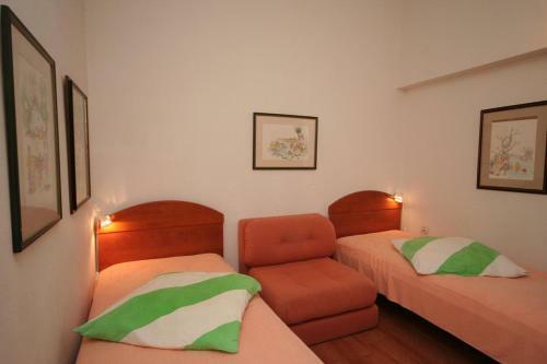 Apartments By The Sea Stanici (Omis) - 4585
