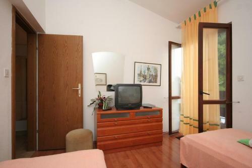 Apartments By The Sea Stanici (Omis) - 4585