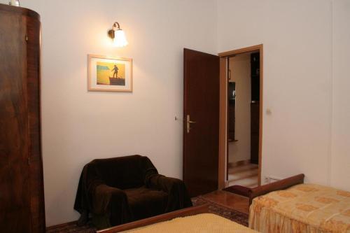 Apartments By The Sea Stanici (Omis) - 1028