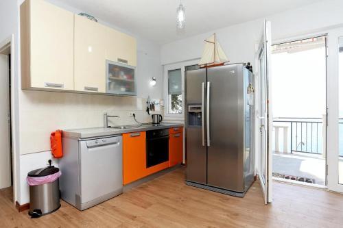 Seaside Holiday House Stanici (omis) - 10357