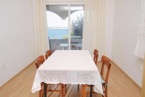 Apartment Tkon 5840a