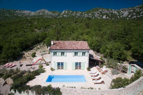 Villa Tribalj