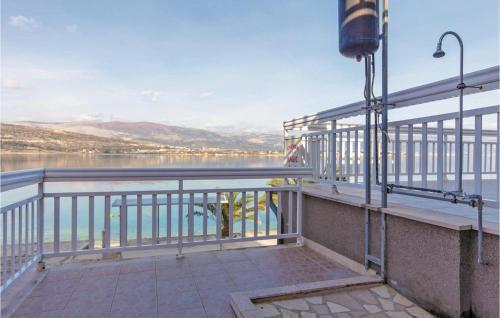 Apartment Mastrinka With Sea View III