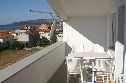 Apartments By The Sea Seget Donji (trogir) - 2041
