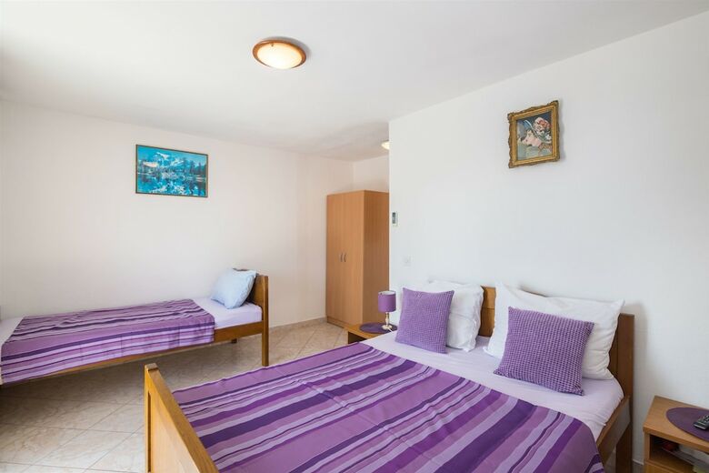 Apartments Vlado