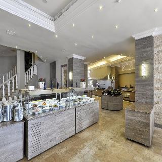Hotel Adakule