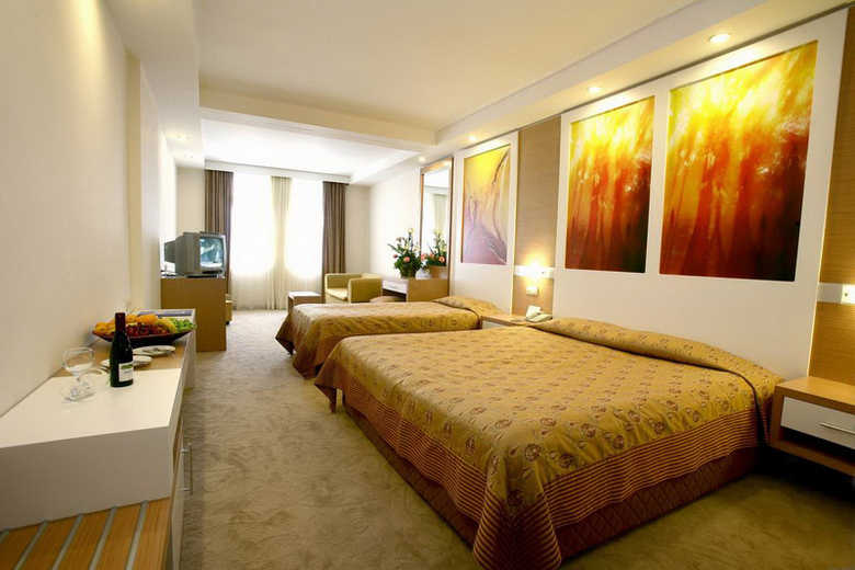 Hotel Adakule