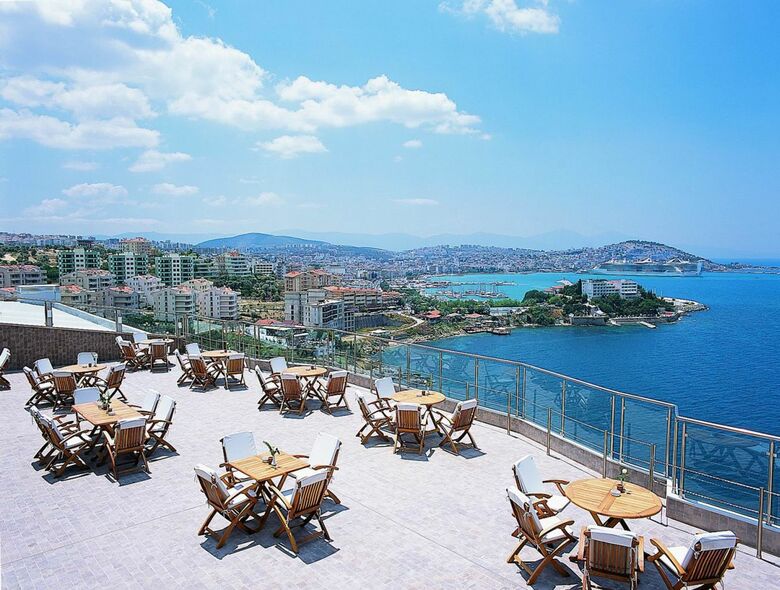 Korumar Deluxe Hotel
