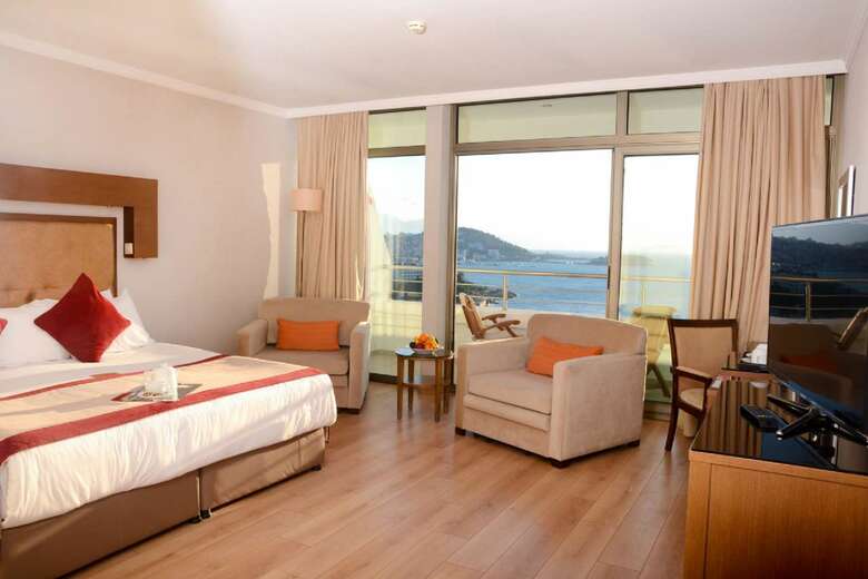 Korumar Deluxe Hotel