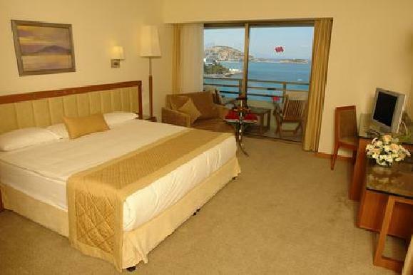 Korumar Deluxe Hotel
