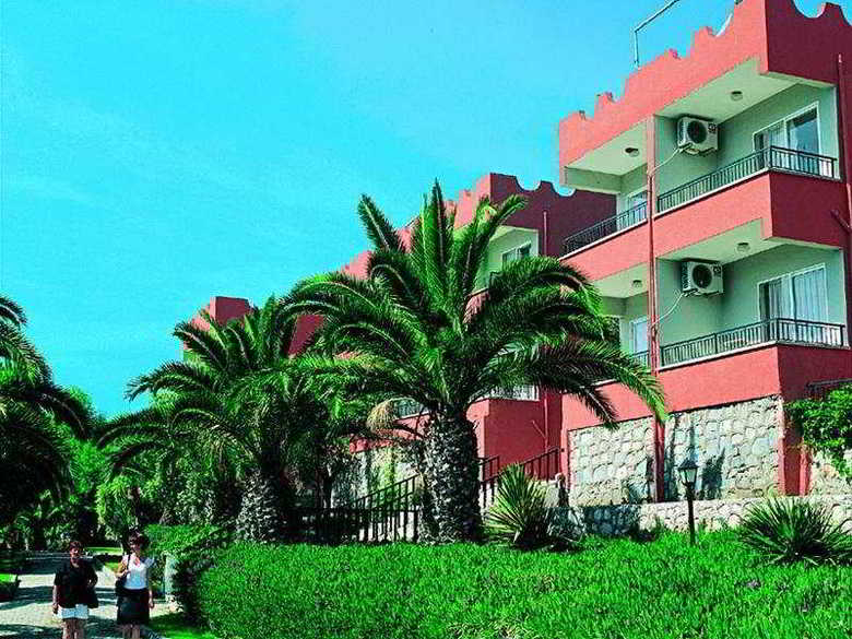 Hotel Pigale Beach Resort