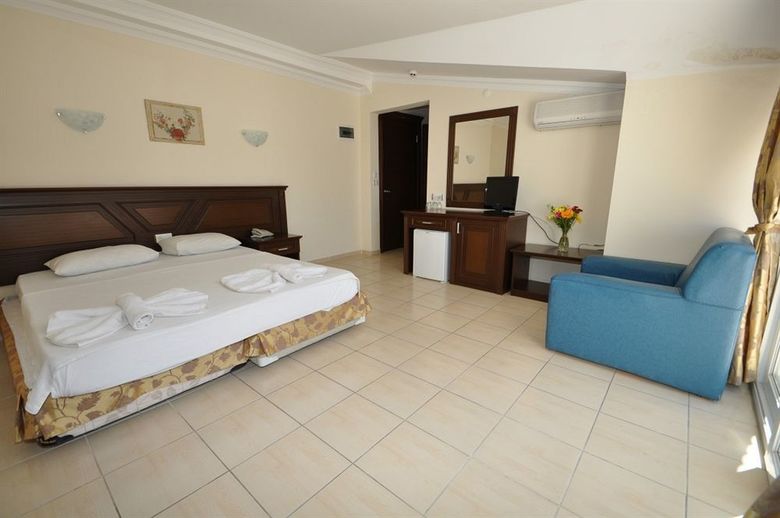 Hotel Navy