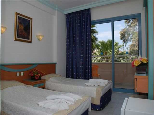 Hotel Navy