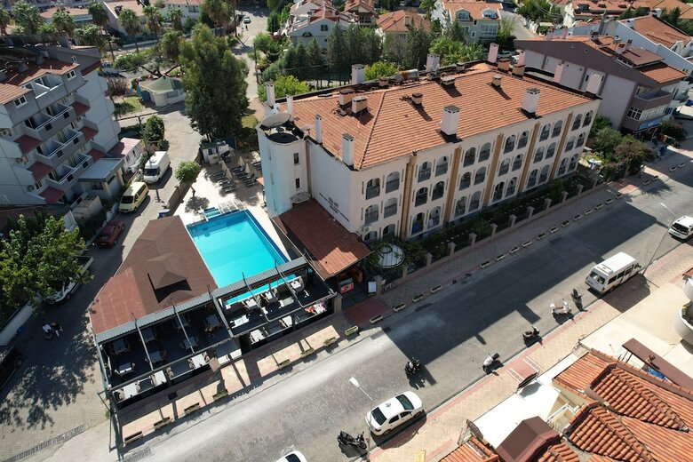 Grand Villa Sol Apart