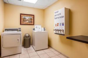 Hotel Comfort Inn & Suites Airport