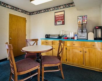 Hotel Econo Lodge