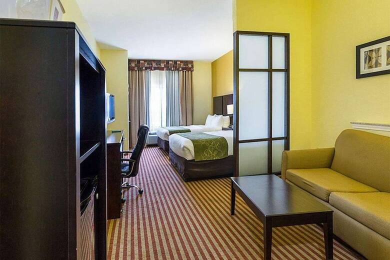 Hotel Comfort Suites West Energy Corridor