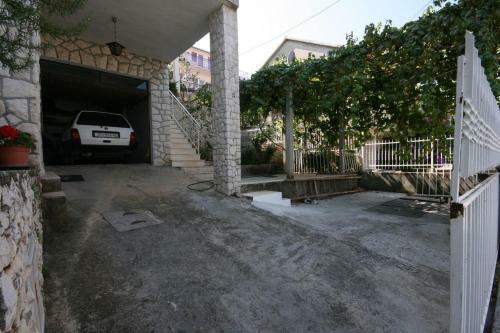 Apartment Mastrinka 4647b