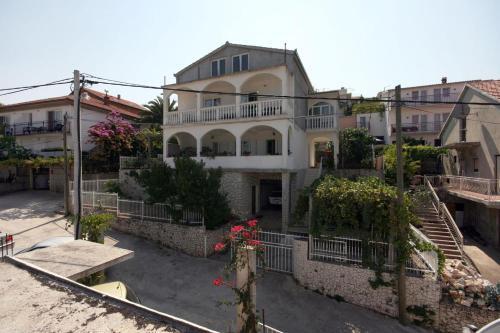 Apartment Mastrinka 4647b