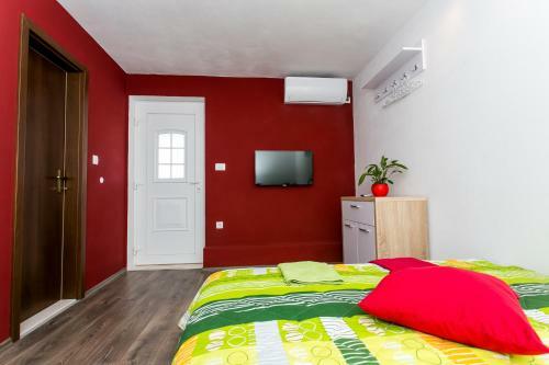 Apartments Toma?