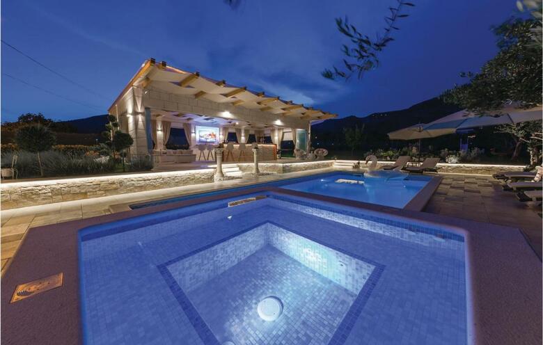 Holiday Home Seget Donji With Hot Tub IX