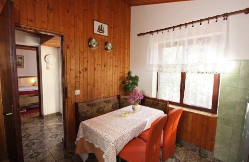 Apartment Arbanija 5220b