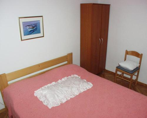 Apartment Slatine 460c