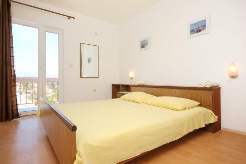 Apartments With A Parking Space Trpanj (peljesac) - 10180