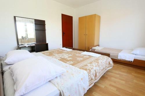 Apartments With A Parking Space Trpanj (Peljesac) - 10148