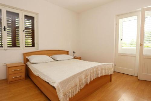 Apartments With A Parking Space Trpanj (Peljesac) - 10148