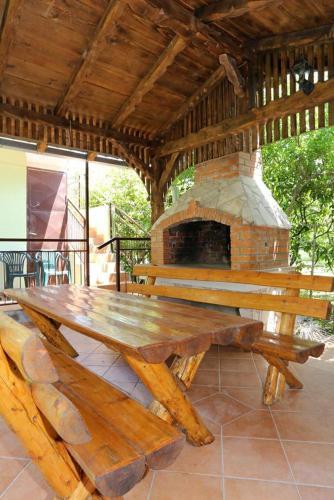 Apartment Trpanj 10047b