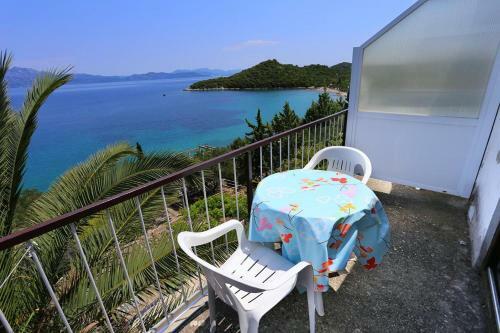 Apartment Trpanj 258a
