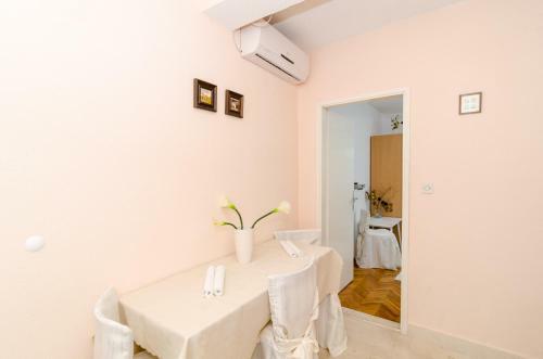 Apartments Villa Nikol