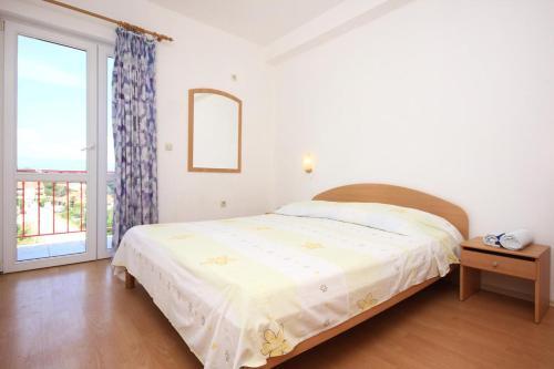 Apartment Trpanj 10180c
