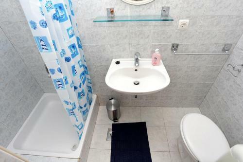 Apartment Trstenik 4570a