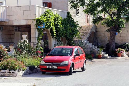 Apartment Trstenik 4570a