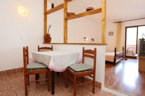 Apartamentos Studio Trstenik 10110b