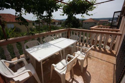 Apartments With A Parking Space Turanj (biograd) - 6197