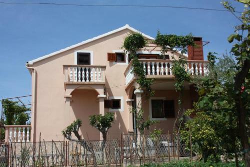 Apartments With A Parking Space Turanj (biograd) - 6197