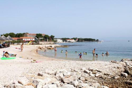 Apartment Ugljan 8239d