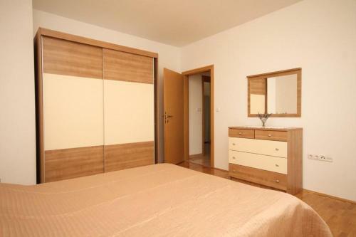 Apartment Ugljan 829b