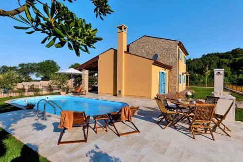 Villa Vardica - Cis011002-o