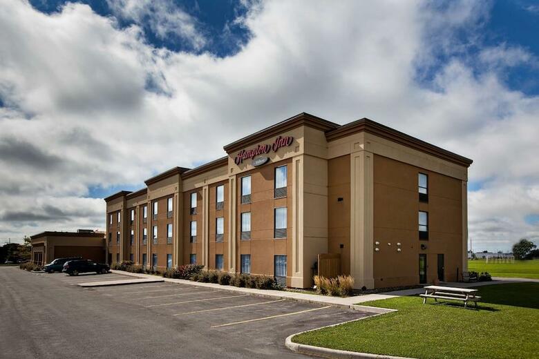 Hotel Hampton Inn Napanee-ontario Canada