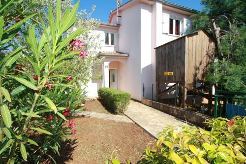 Apartamentos Branka Vabriga With Balcony Near Porec