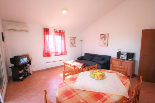 Apartamentos Branka Vabriga With Balcony Near Porec