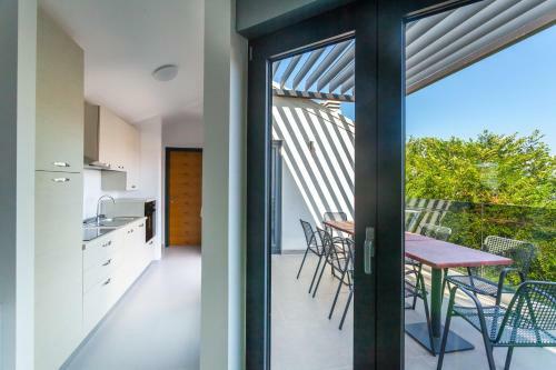Luxury Apartment Amarin