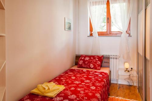 Vantacici Villa Sleeps 5 Pool Air Con Wifi