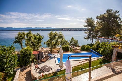 Vantacici Villa Sleeps 5 Pool Air Con Wifi