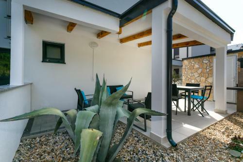Apartments Mato