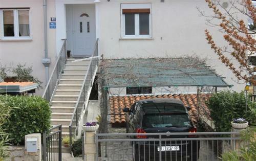 Apartment Damir